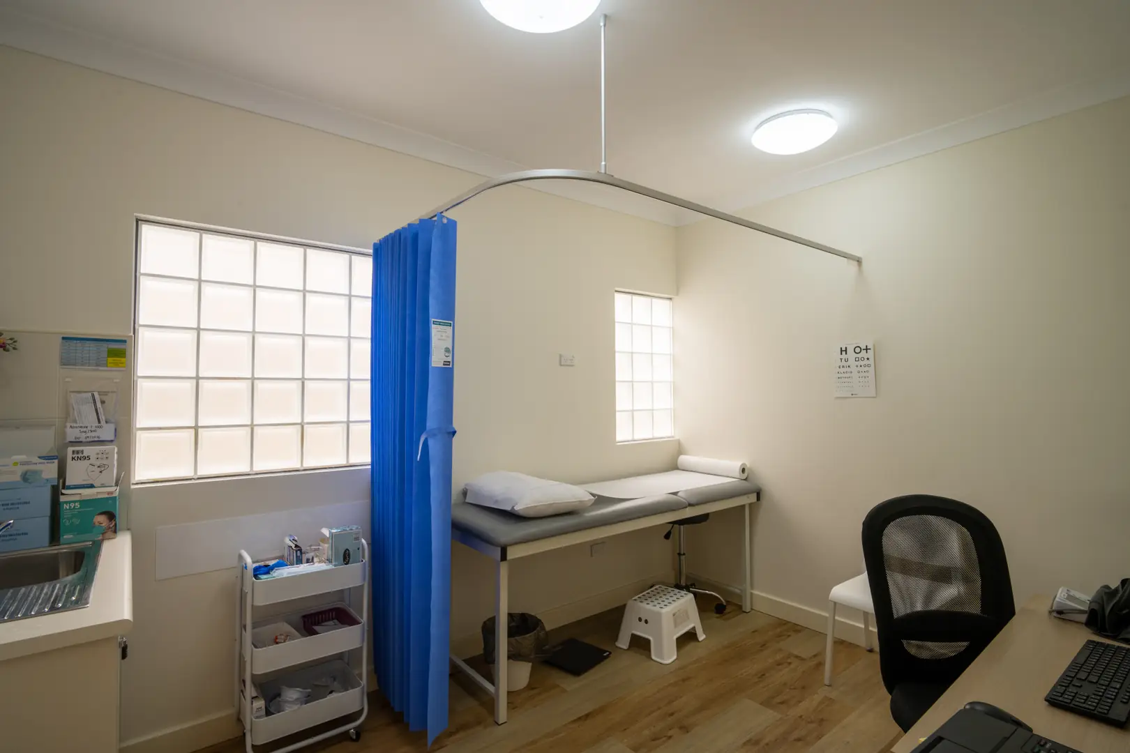 A treatment room at an SMSG centre.